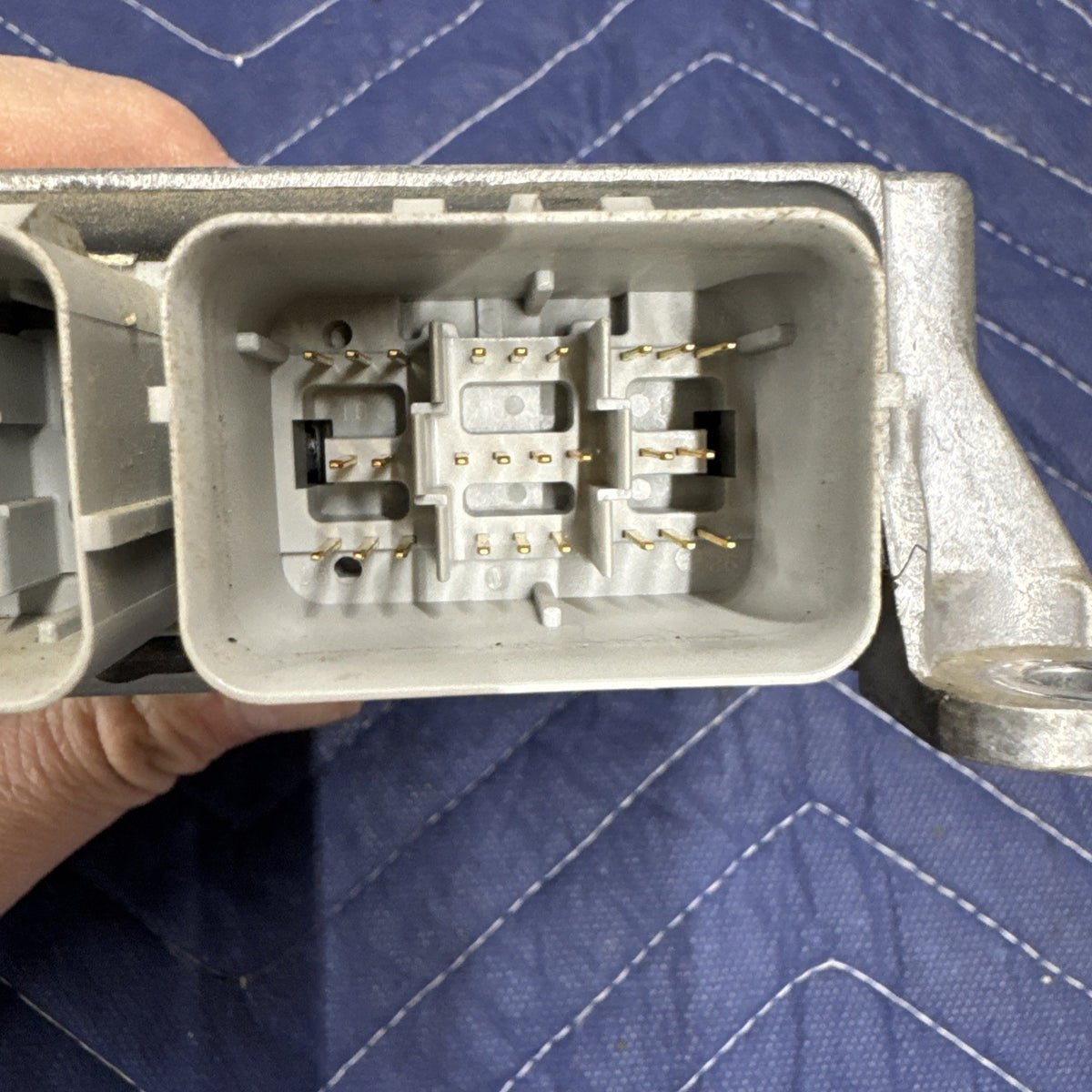 2005–2007 Ford F250 F350 SRS Airbag Control Module 5C3A14B321BC OEM
