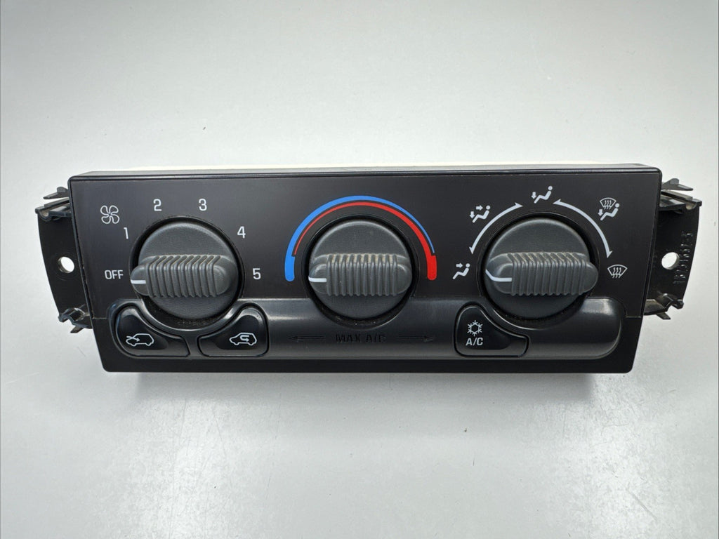 99-02 Silverado Sierra Tahoe Yukon Climate Control A/C Module 15054697 OEM