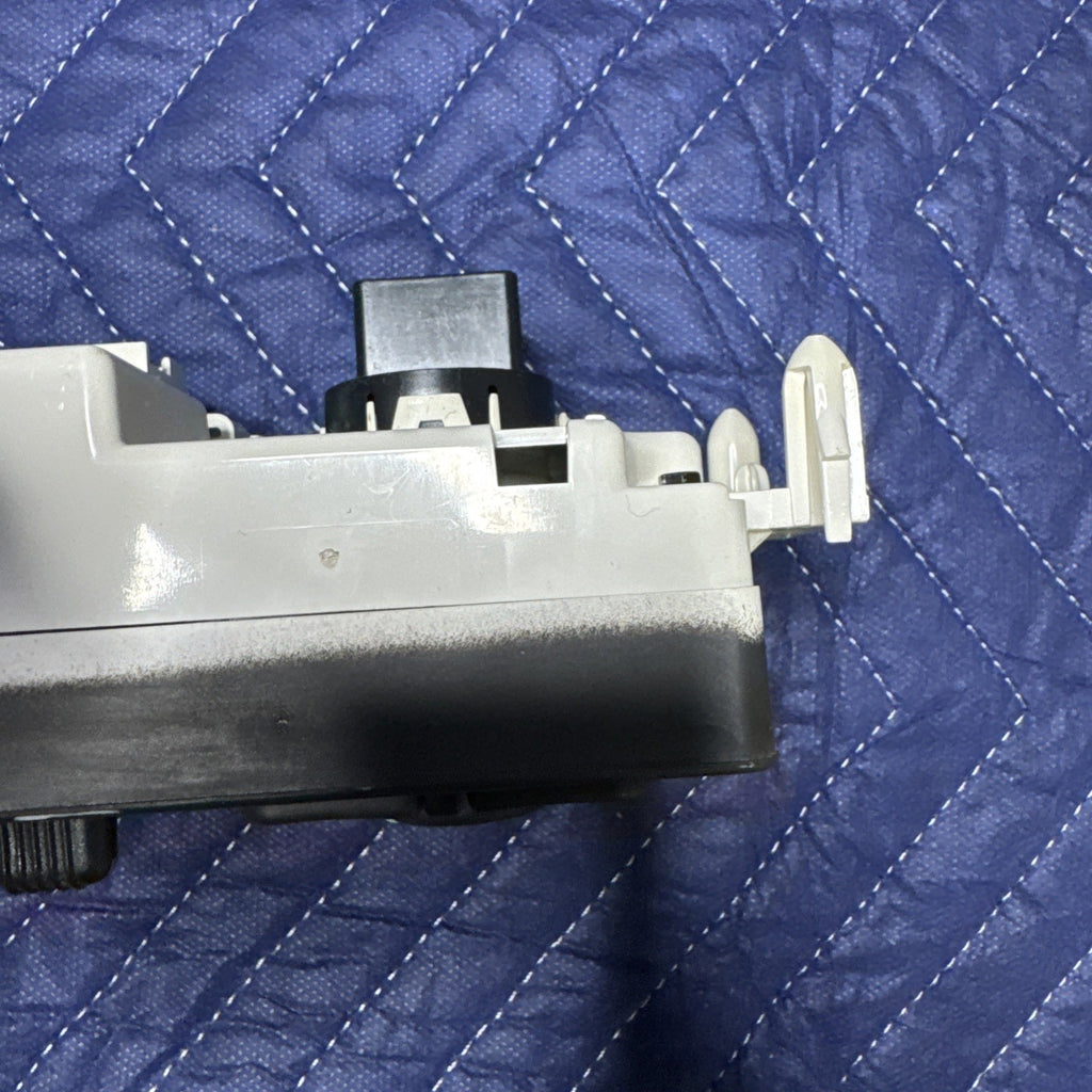 2003-2006 Silverado Sierra Tahoe Yukon HVAC Climate Control 15189435 OEM
