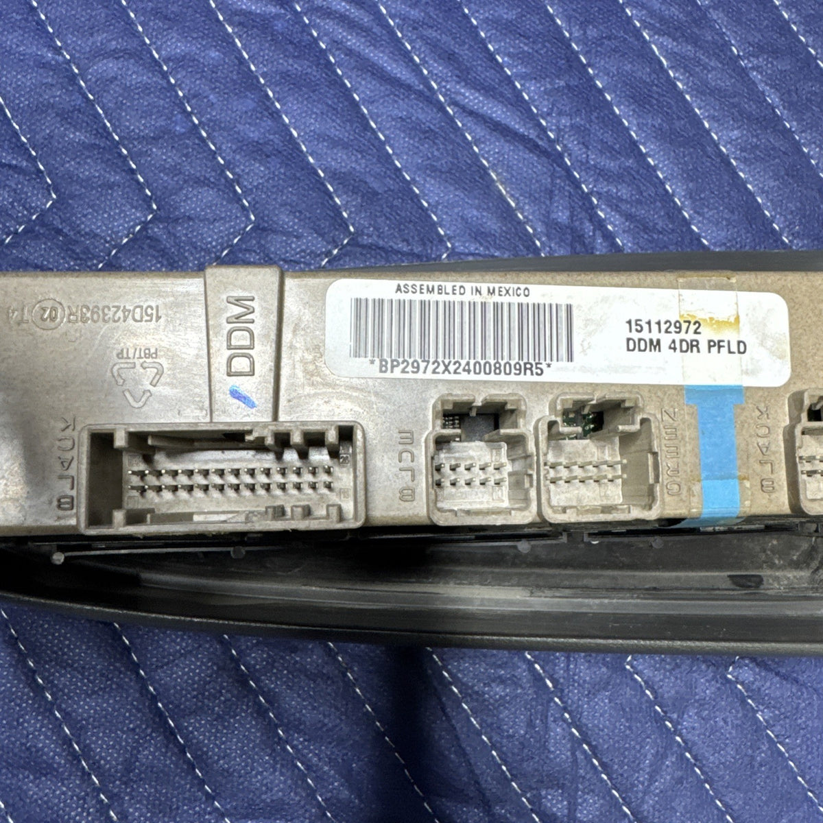 2003-2007 Silverado Sierra Tahoe Yukon Master Window Switch 15112972 OEM