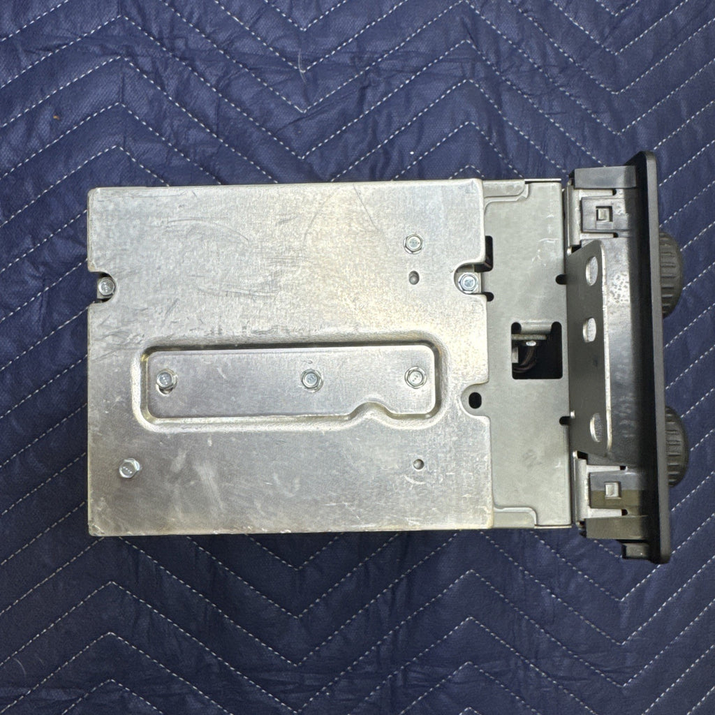 2003-2005 Chevrolet Silverado GMC Sierra Radio CD Cassette 15104156 OEM