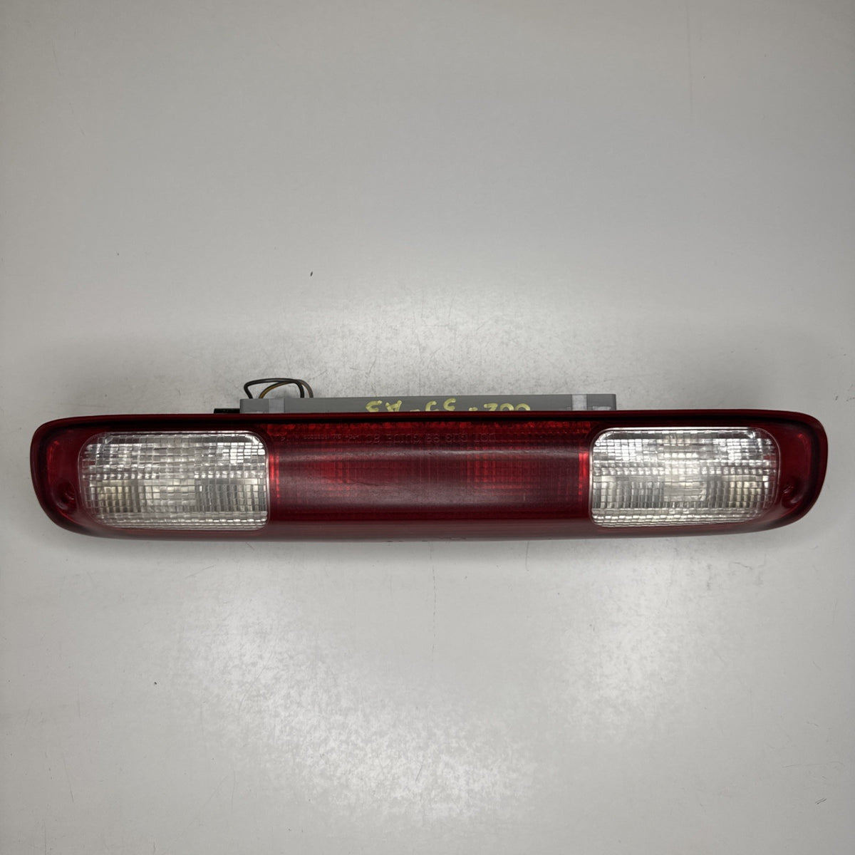 1999-2007 Chevrolet Silverado GMC Sierra 3rd Brake Light 16525205 OEM