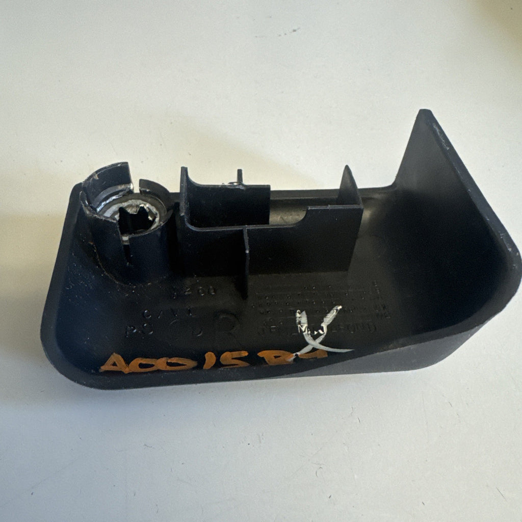 1999–2006 Silverado Sierra RH Seat Track Bolt Cover Trim 15041468 OEM