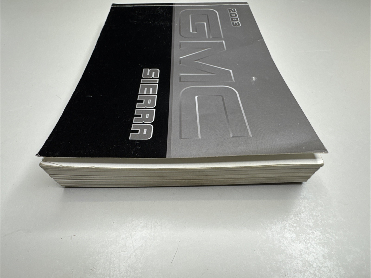 2003 GMC Sierra Owners Manual Portfolio Case Set X2315B OEM Canadian First Editi