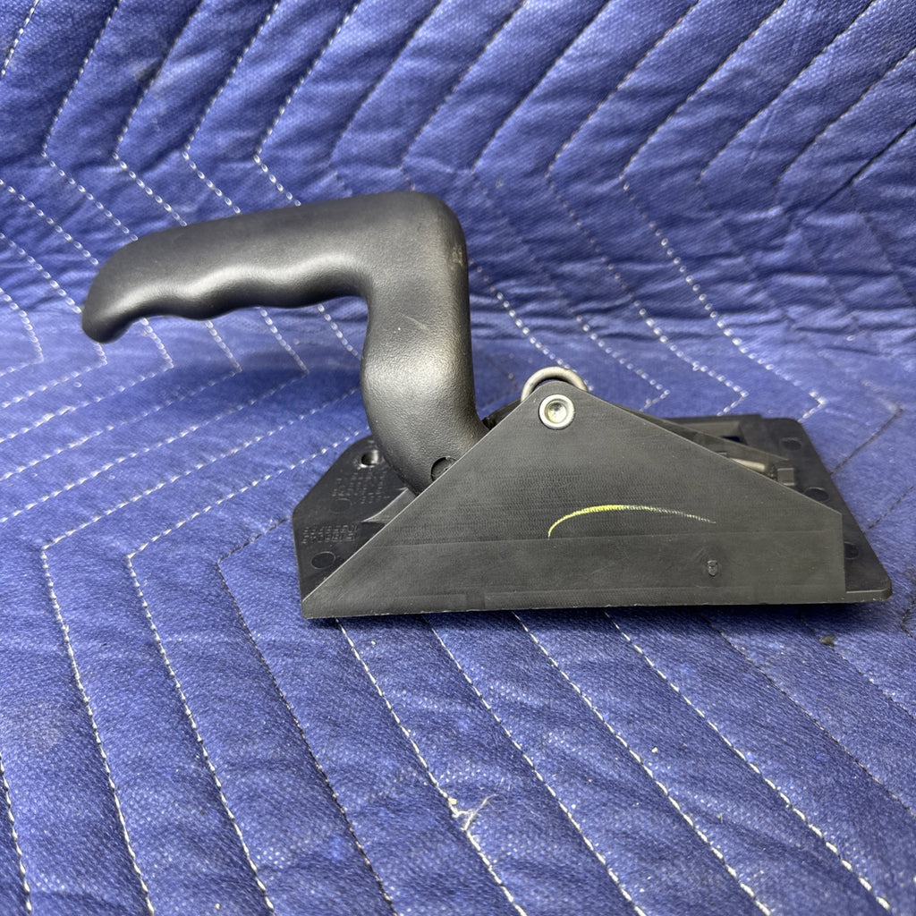 1999-2007 Silverado Sierra Front Right Interior Door Handle 15186043 OEM