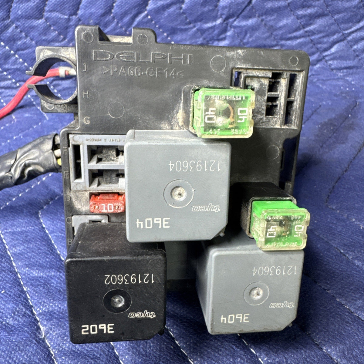 2003-2007 Silverado Sierra Cooling Fan Fuse Relay Box Harness 15304984 OEM