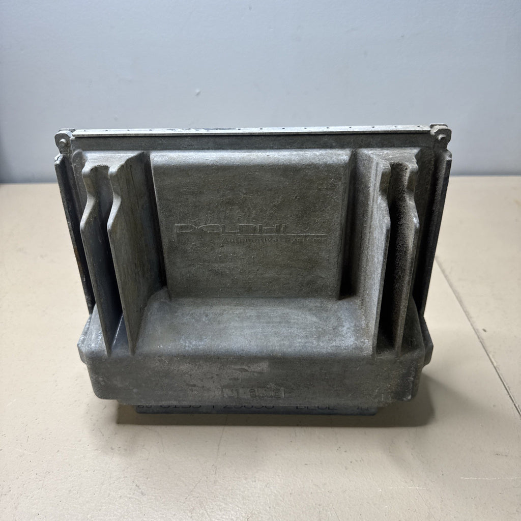 2003–2004 Silverado Sierra Engine Computer PCM ECM 12576106 OEM
