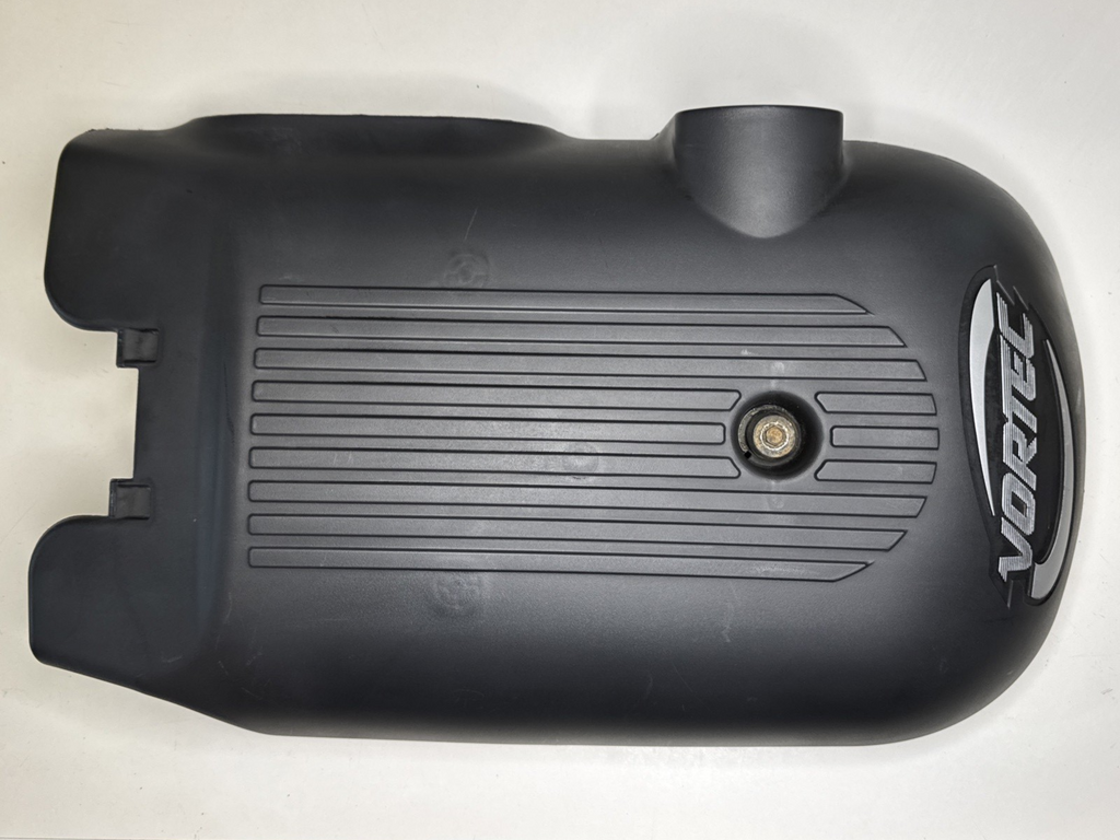 01-06 Silverado Sierra Tahoe Yukon Suburban 4.8 5.3 6.0 Vortec Engine Cover 1258