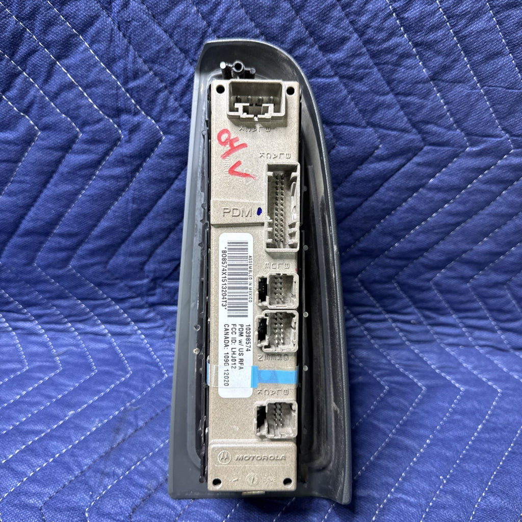 2003-2007 Silverado Sierra Tahoe Yukon RH Window Switch Bezel 10398574 OEM