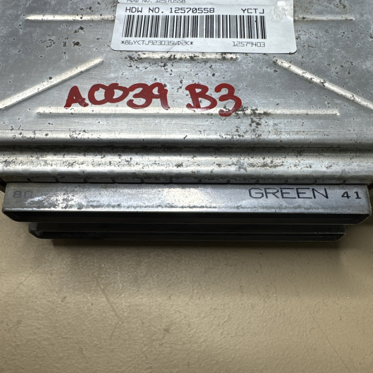 2003–2004 Silverado Sierra Engine Computer PCM ECM 12576106 OEM