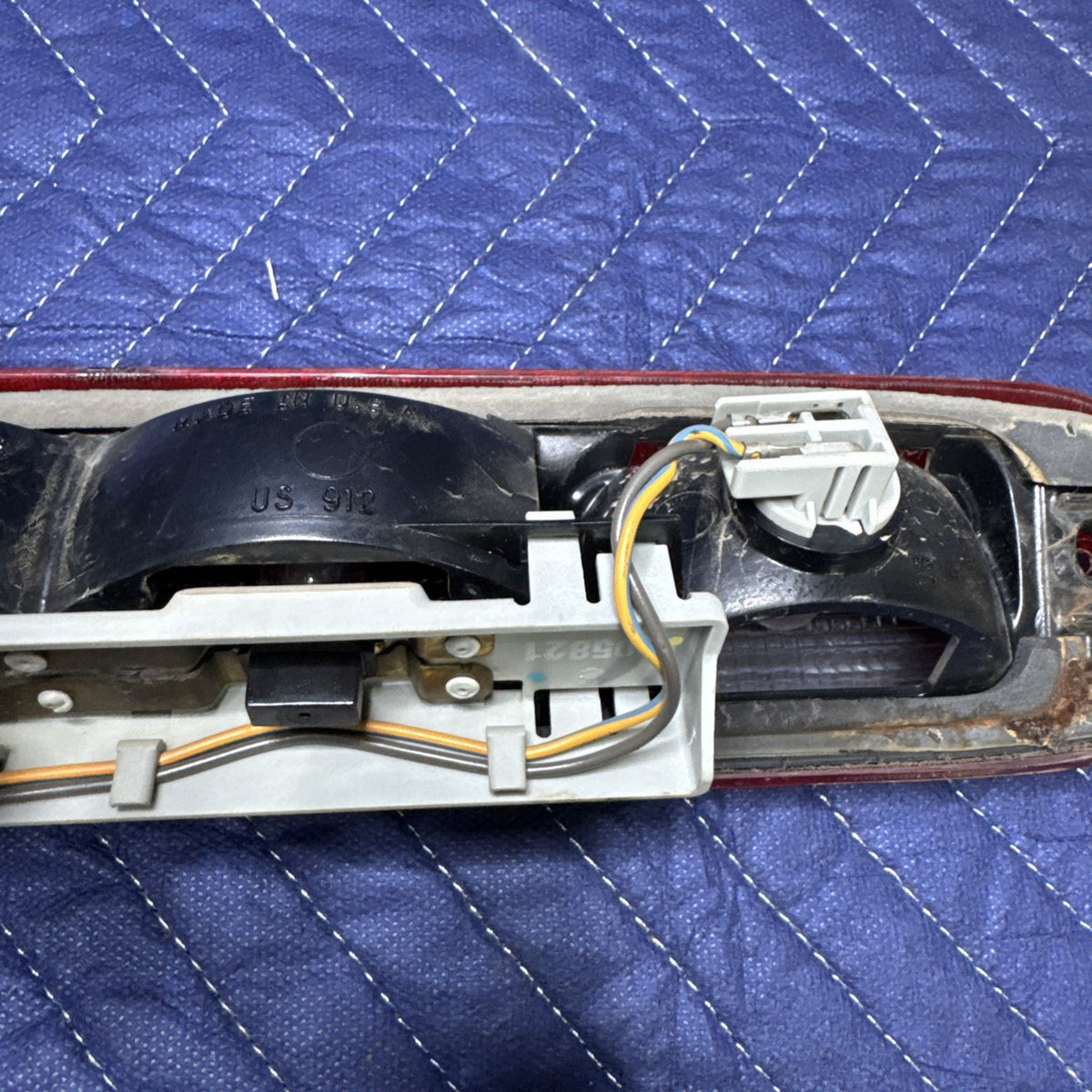 1999-2007 Silverado Sierra Third Brake Light Cargo Lamp 16525205 OEM