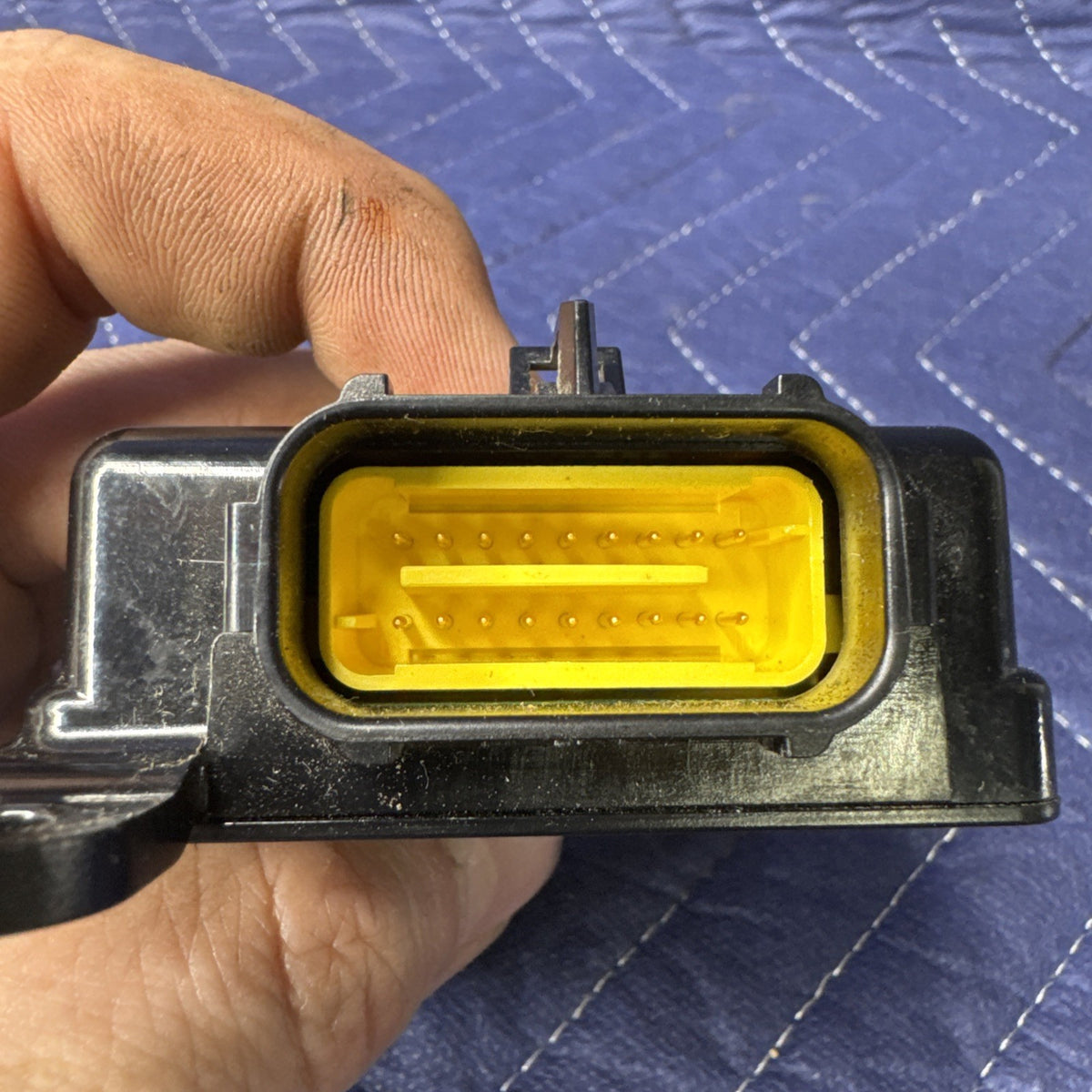 2003-2007 Silverado Sierra Passenger Seat Occupancy Sensor Module 10367091 OEM
