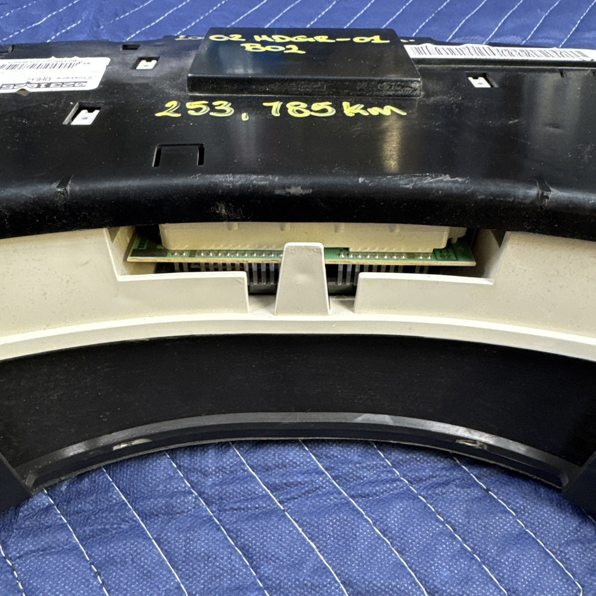 1999-2002 Chevrolet Silverado GMC Sierra Instrument Cluster 15059384 OEM