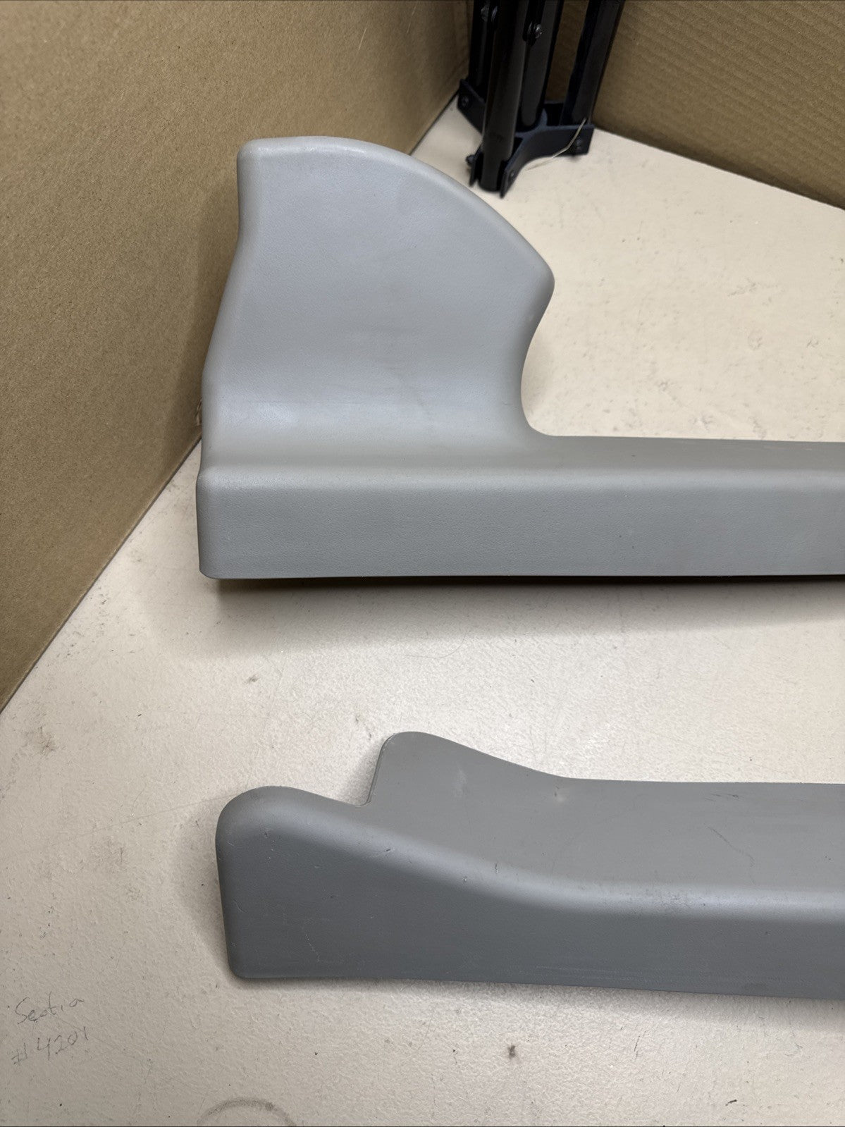 2003–2006 Silverado Sierra Crew Cab Rear Seat Belt Bezels Shale LH RH OEM