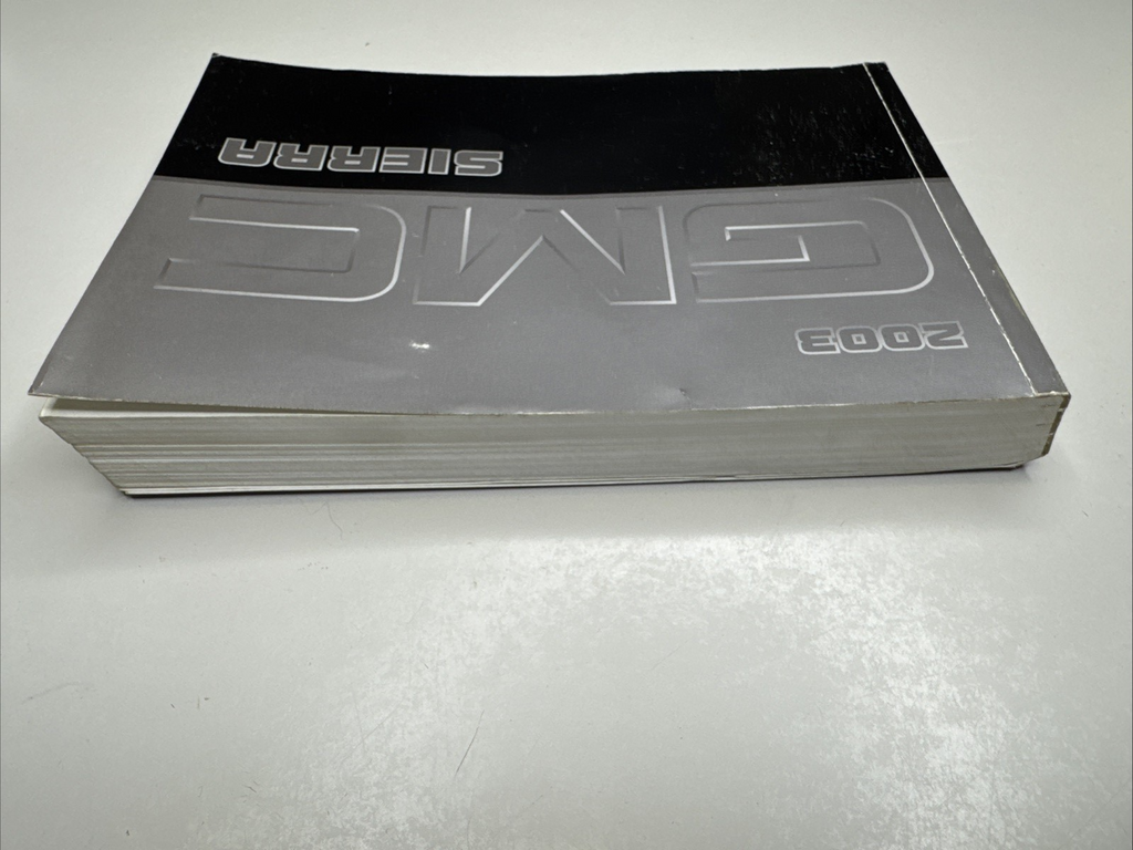 2003 GMC Sierra Owners Manual Portfolio Case Set X2315B OEM Canadian First Editi
