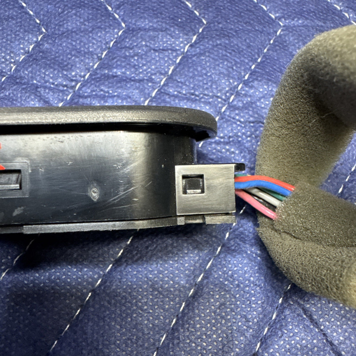 2003-2007 Silverado Sierra Memory Heated Seat Switch 15179137 OEM