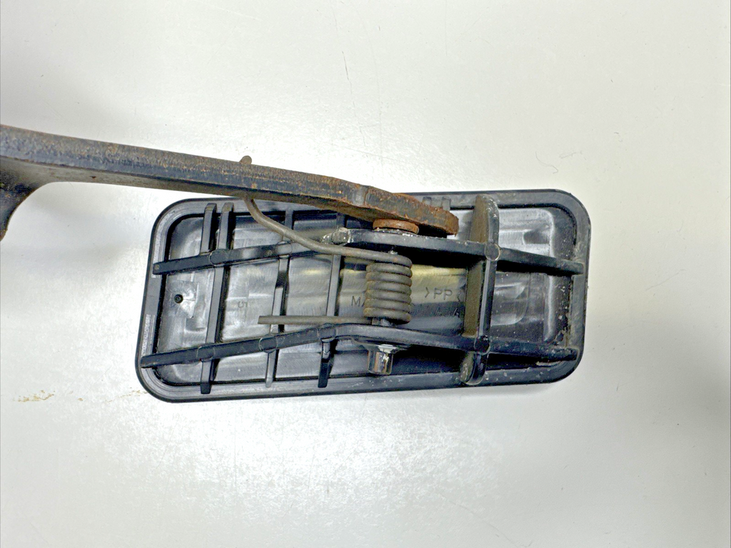 2000-2003 Silverado Sierra Fixed Gas Accelerator Pedal with Sensor 15177923 OEM