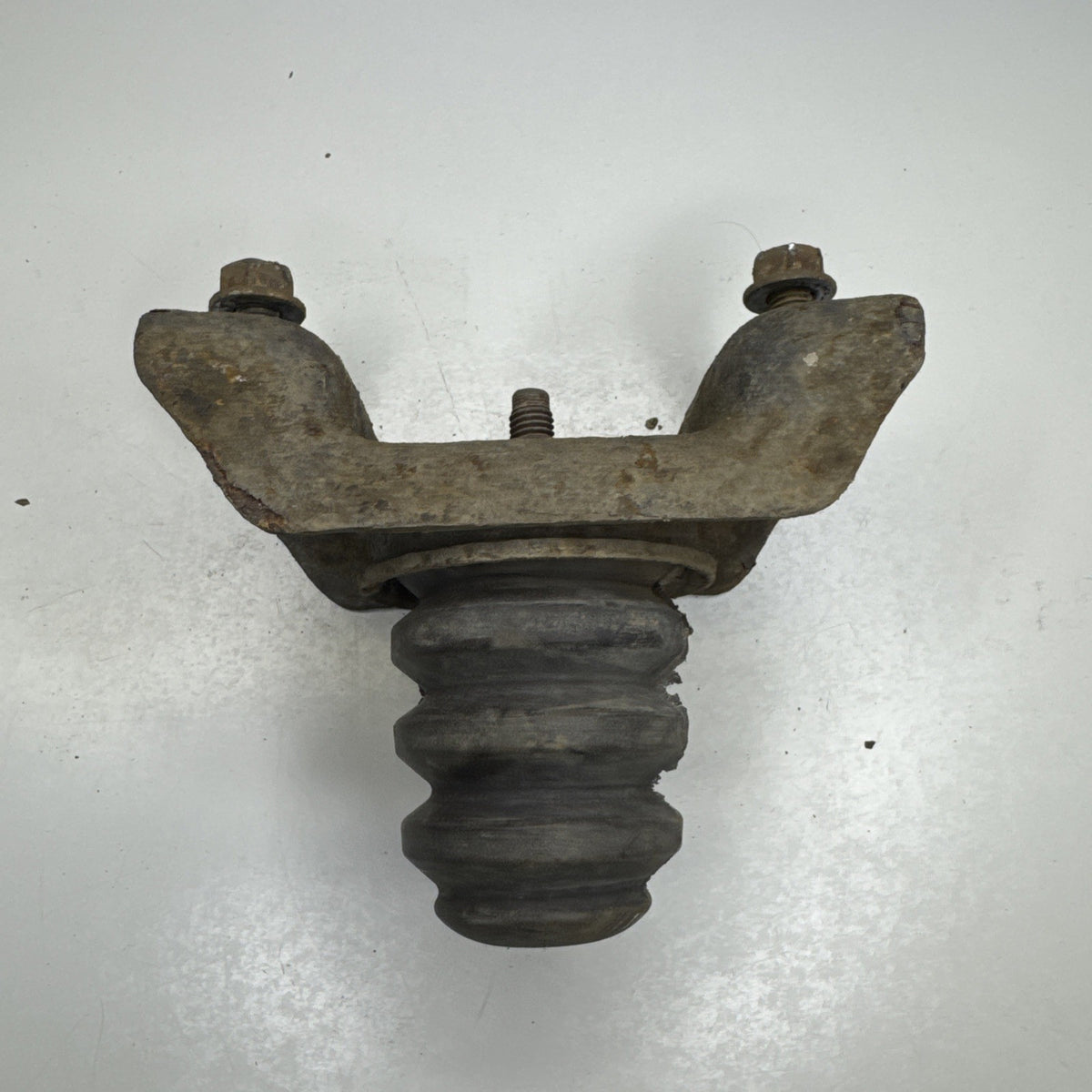 1999-2007 Chevrolet Silverado GMC Sierra Rear Bump Stops w/ Brackets 15712438 OE