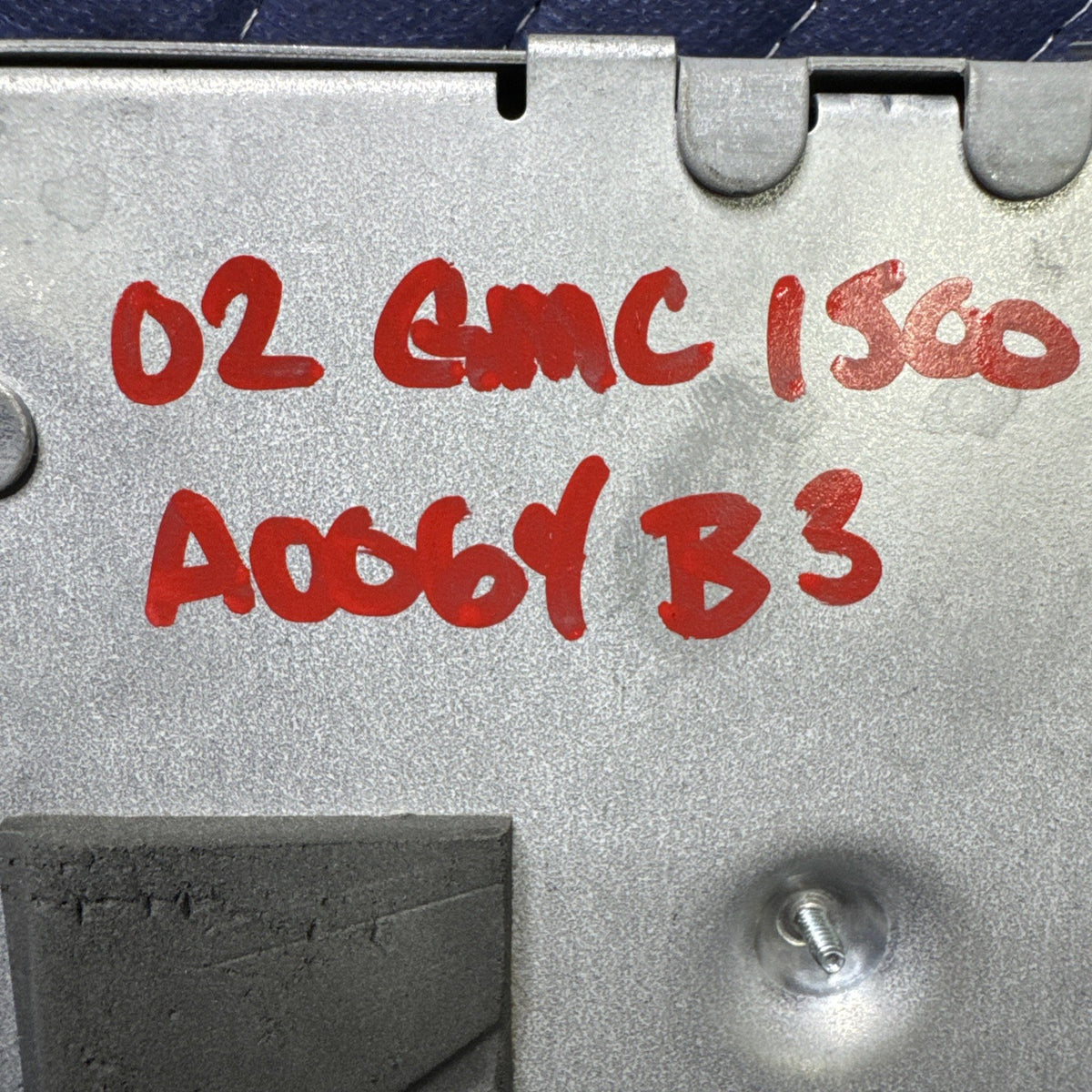 1999-2002 Silverado Sierra Tahoe Yukon TCCM Transfer Case Module 15749703