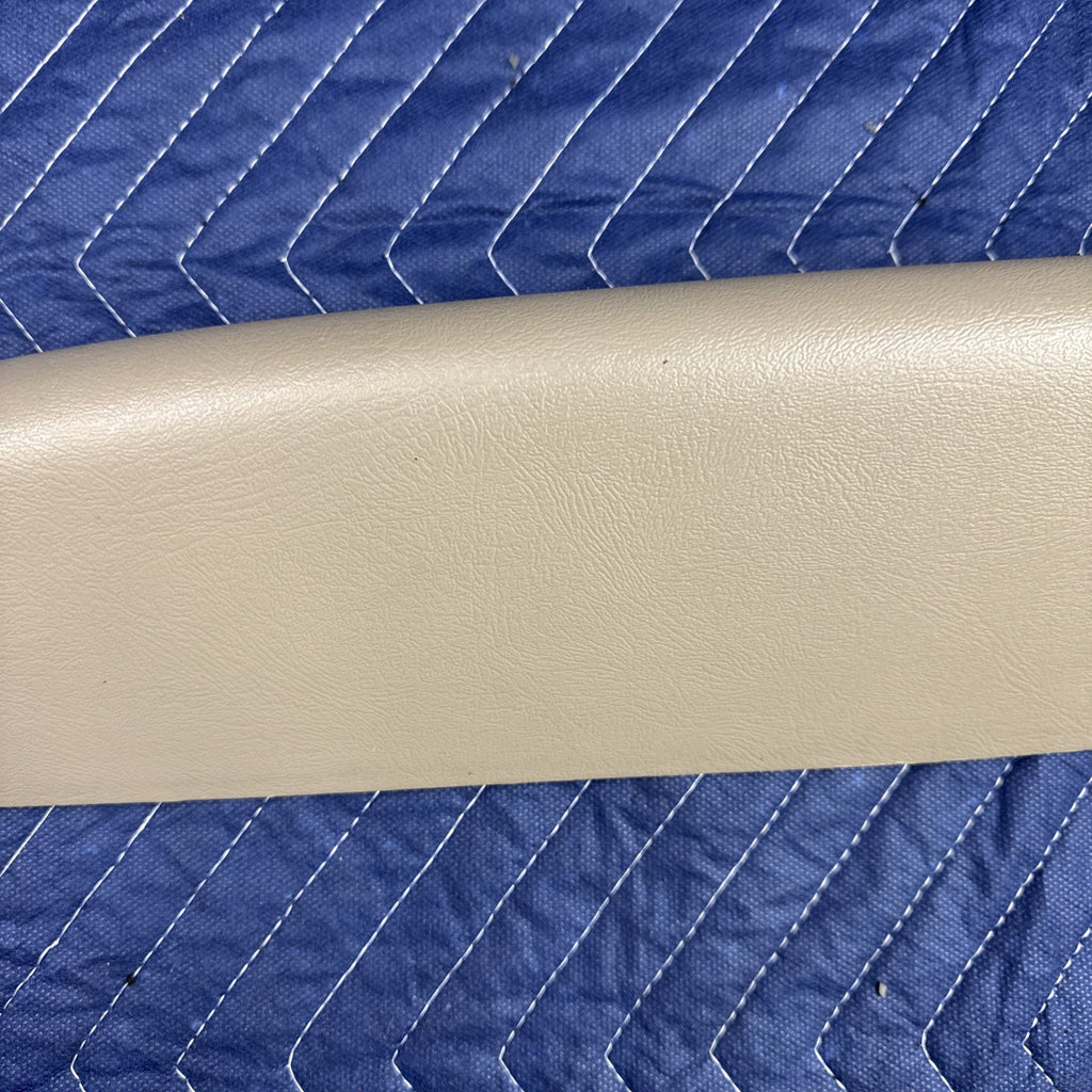 1999-2006 Chevrolet Silverado GMC Sierra A Pillar Trim LH 15073353 Tan OEM