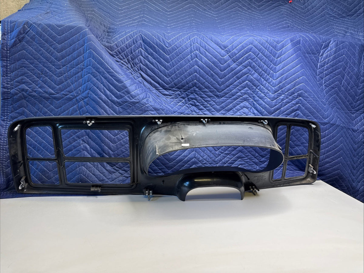 1999-02 GM Silverado Sierra Tahoe Yukon Radio Stereo Dash Bezel 15772850 OEM