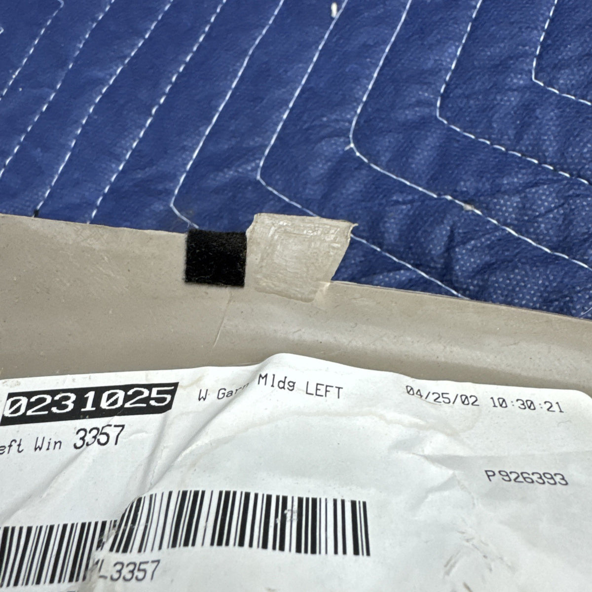1999-2006 Chevrolet Silverado GMC Sierra A Pillar Trim LH 15073353 Tan OEM