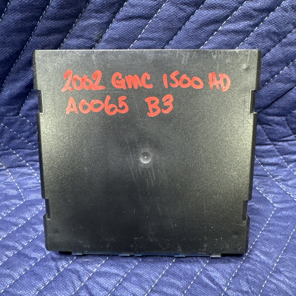 2000-2005 Silverado Sierra Tahoe Yukon BCM Body Control Module 15095334