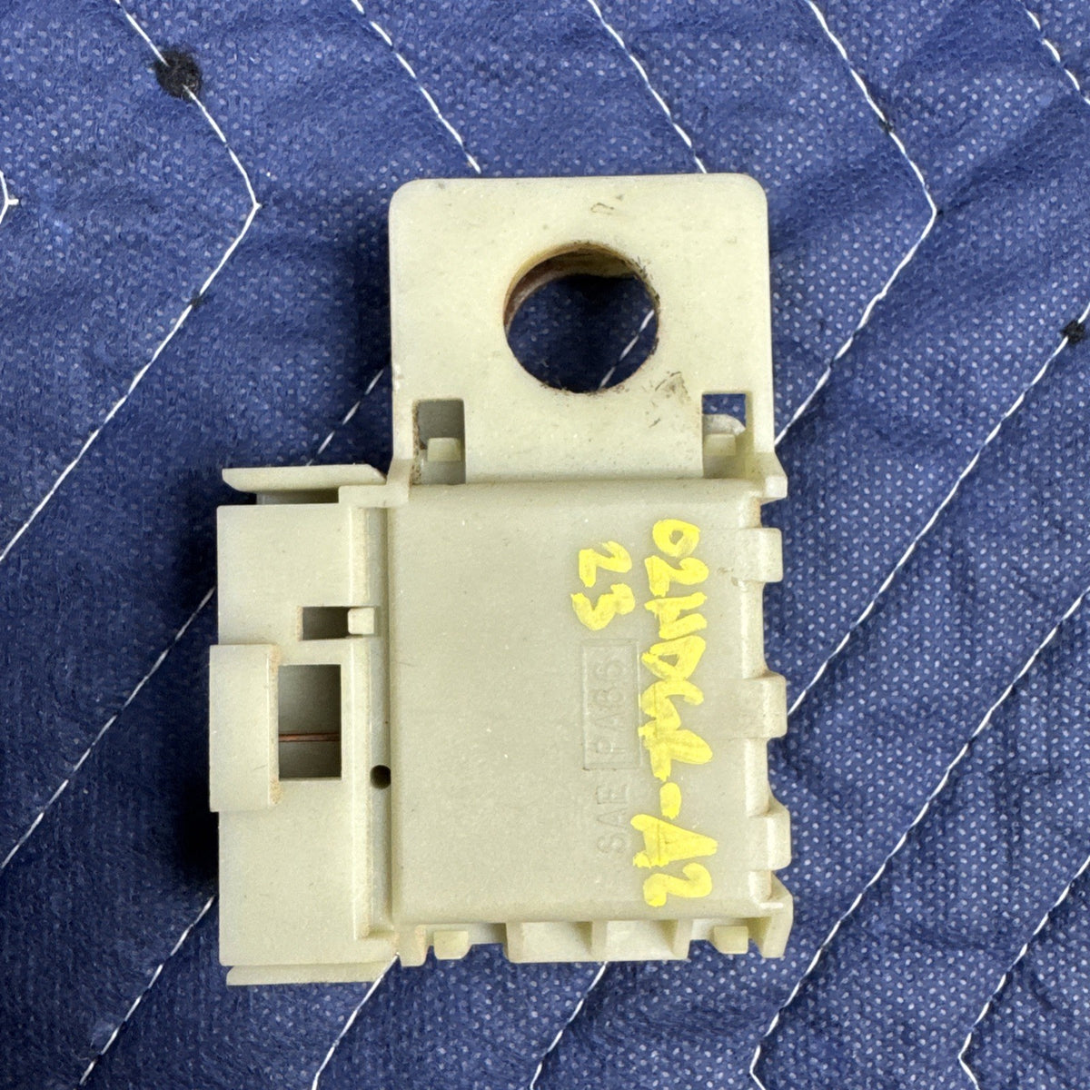 1999-2007 Chevrolet Silverado GMC Sierra Brake Light Switch 15161650 OEM