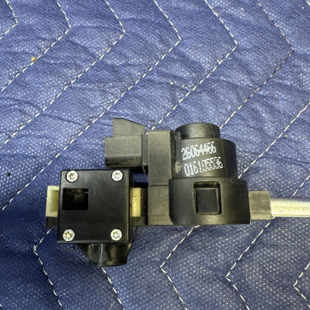 1999-2004 Silverado Sierra Shift Interlock BTSI Solenoid 26064466 OEM