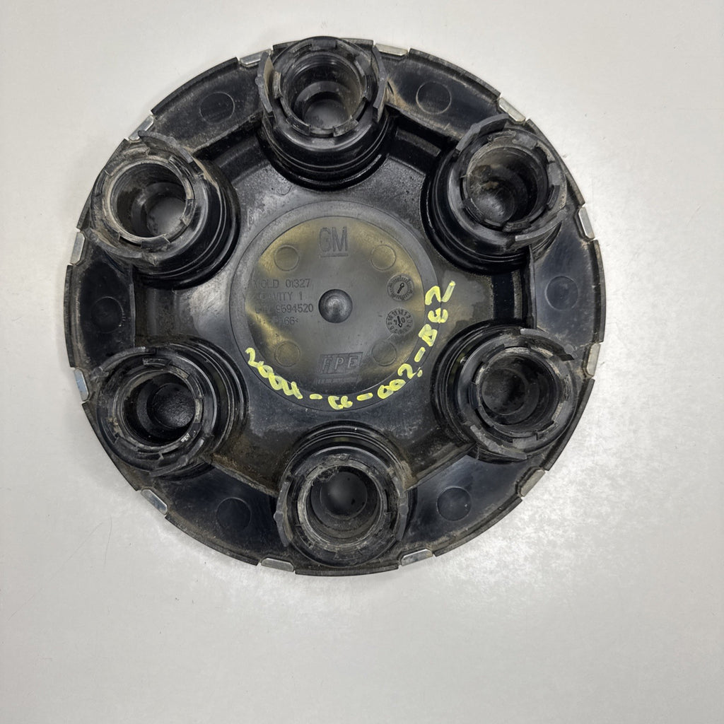 04-07 Chevy Tahoe Suburban Silverado 1500 Pickup 6 LUG Center Cap OE 9594520 A5