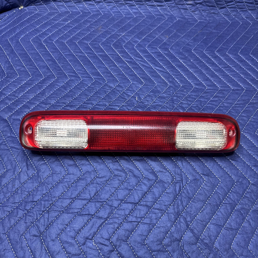 1999-2007 Silverado Sierra Third Brake Light Cargo Lamp 16525205 OEM