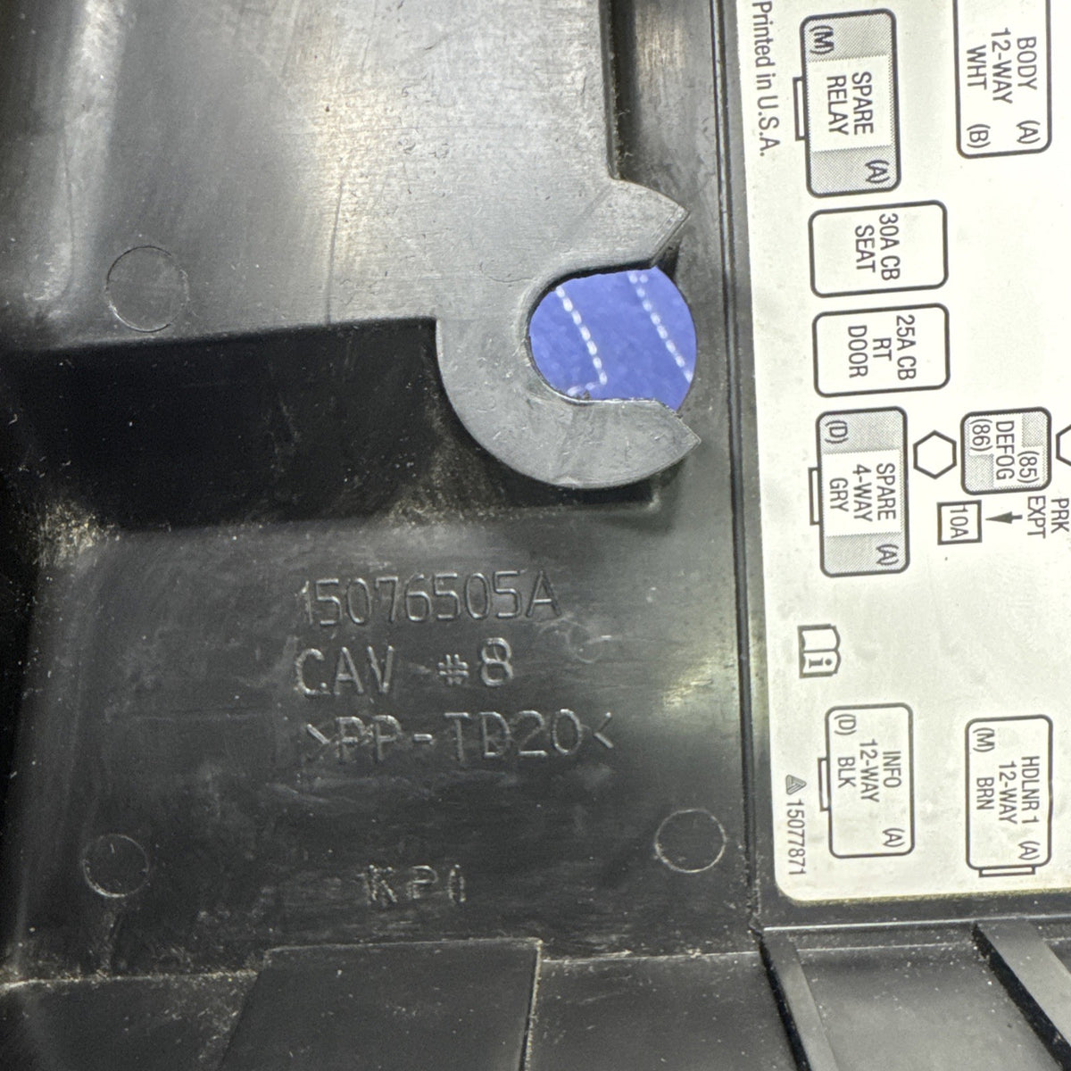 1999-2007 Silverado Sierra Fuse Box Cover Lid 15076505A OEM