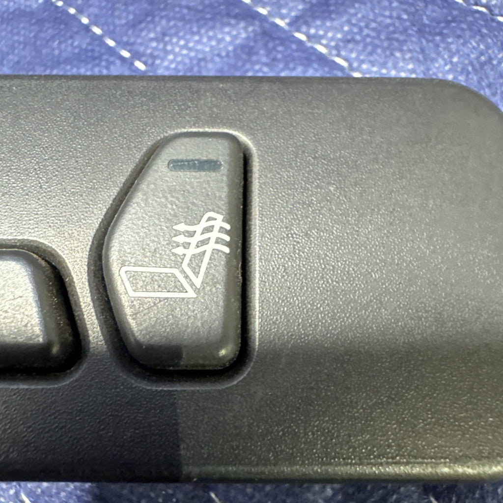 2003-2007 Silverado Sierra Tahoe Yukon Heated Seat Switch 15179135 OEM