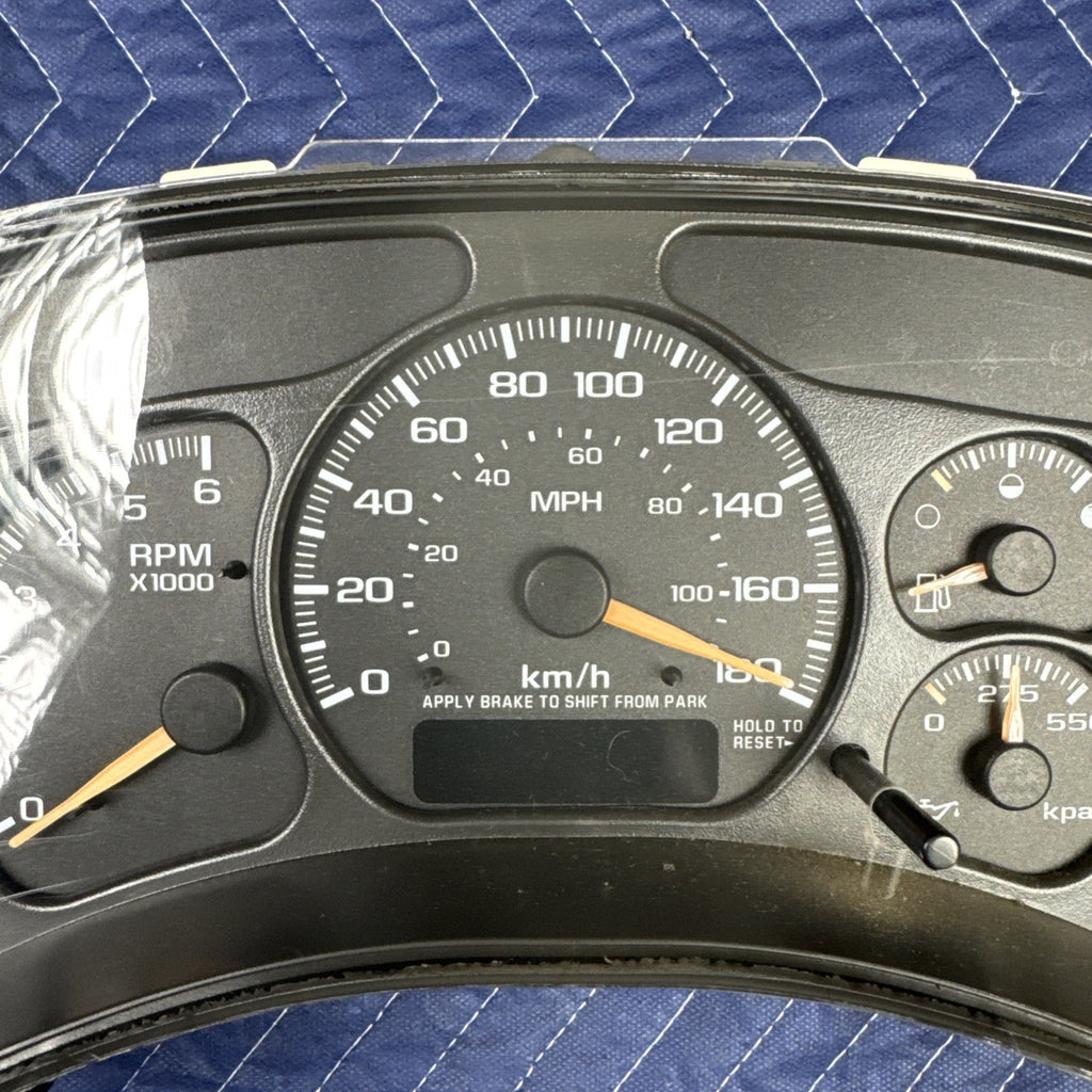 1999-2002 Chevrolet Silverado GMC Sierra Instrument Cluster 15059384 OEM