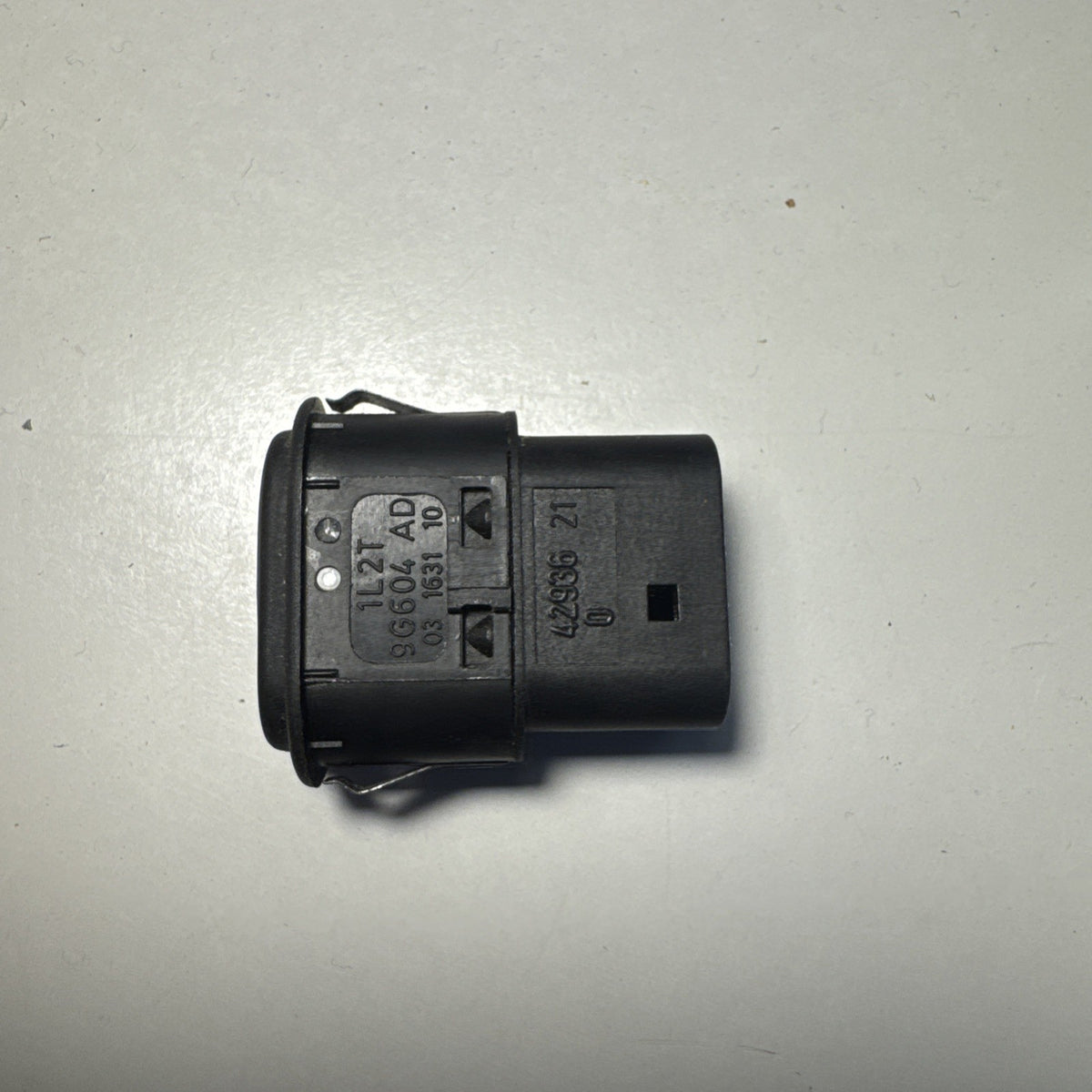 2004-2005 Ford F150 F250 F350 Adjustable Pedal Switch 1L2T-9G604 OEM