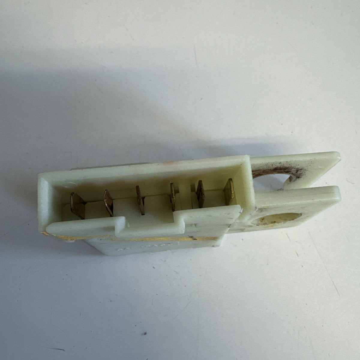 1999–2006 Silverado Sierra Brake Light Switch Stop Lamp 15038393 OEM