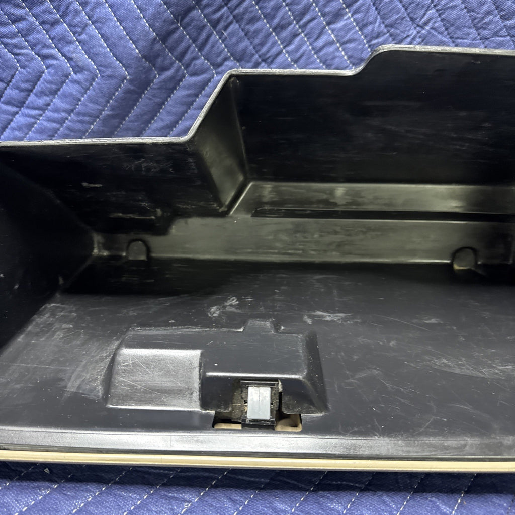 2003-2007 Ford F250 F350 Glove Box Storage Bin Parchment Tan 3C3X-250601-BA OEM