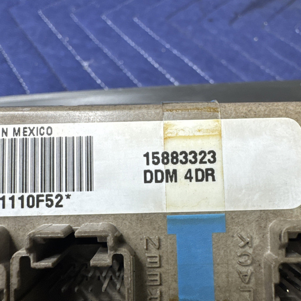 2003-2006 Tahoe Yukon Silverado Sierra Driver Master Window Switch 15883323 OEM