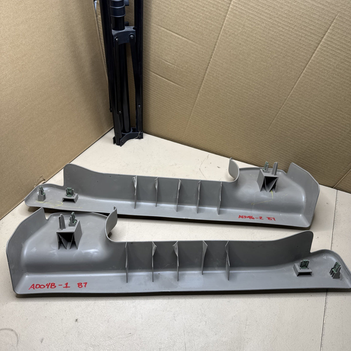 2003–2006 Silverado Sierra Crew Cab Rear Seat Belt Bezels Shale LH RH OEM