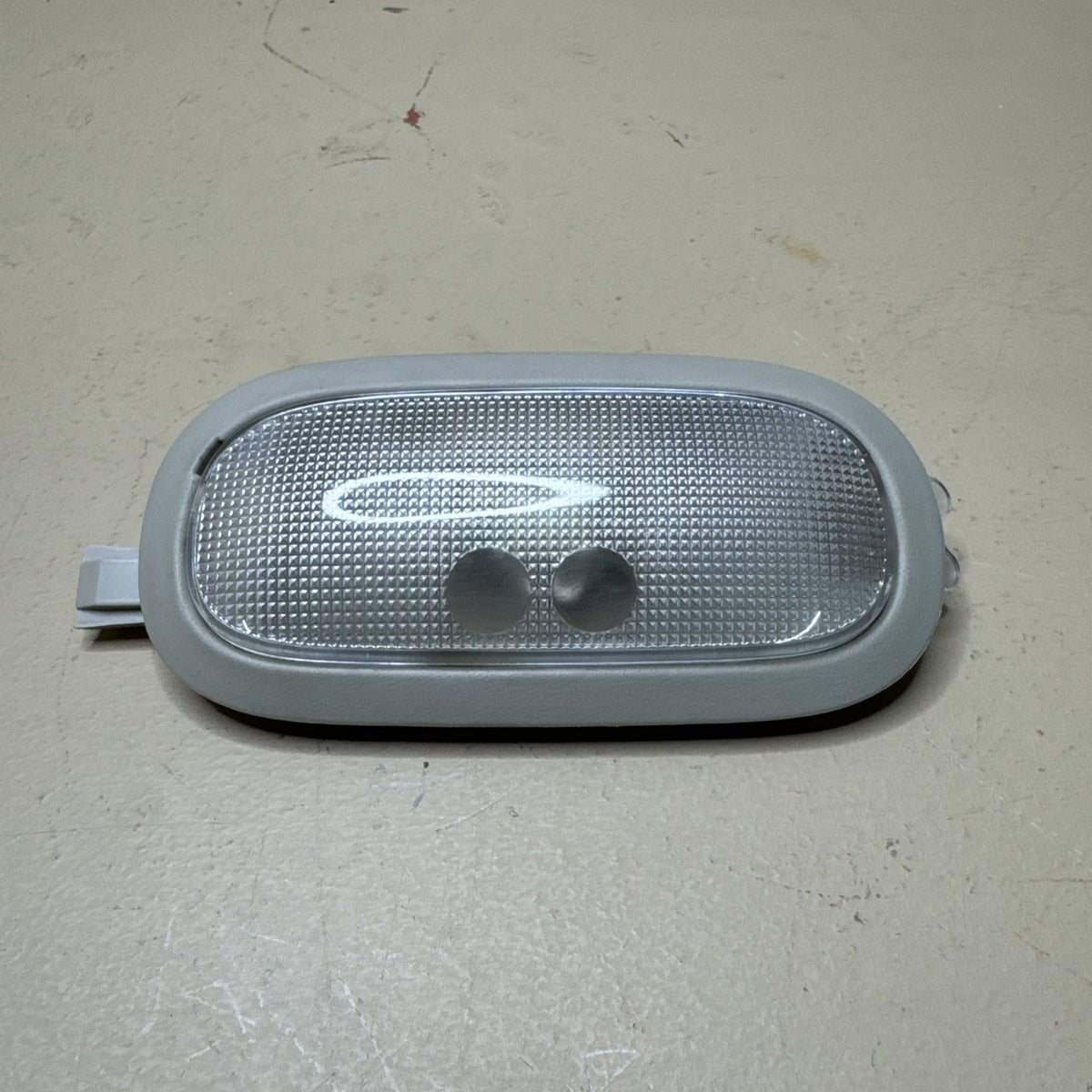 1999–2007 Silverado Sierra Overhead Dome Light Assembly 15771414 OEM