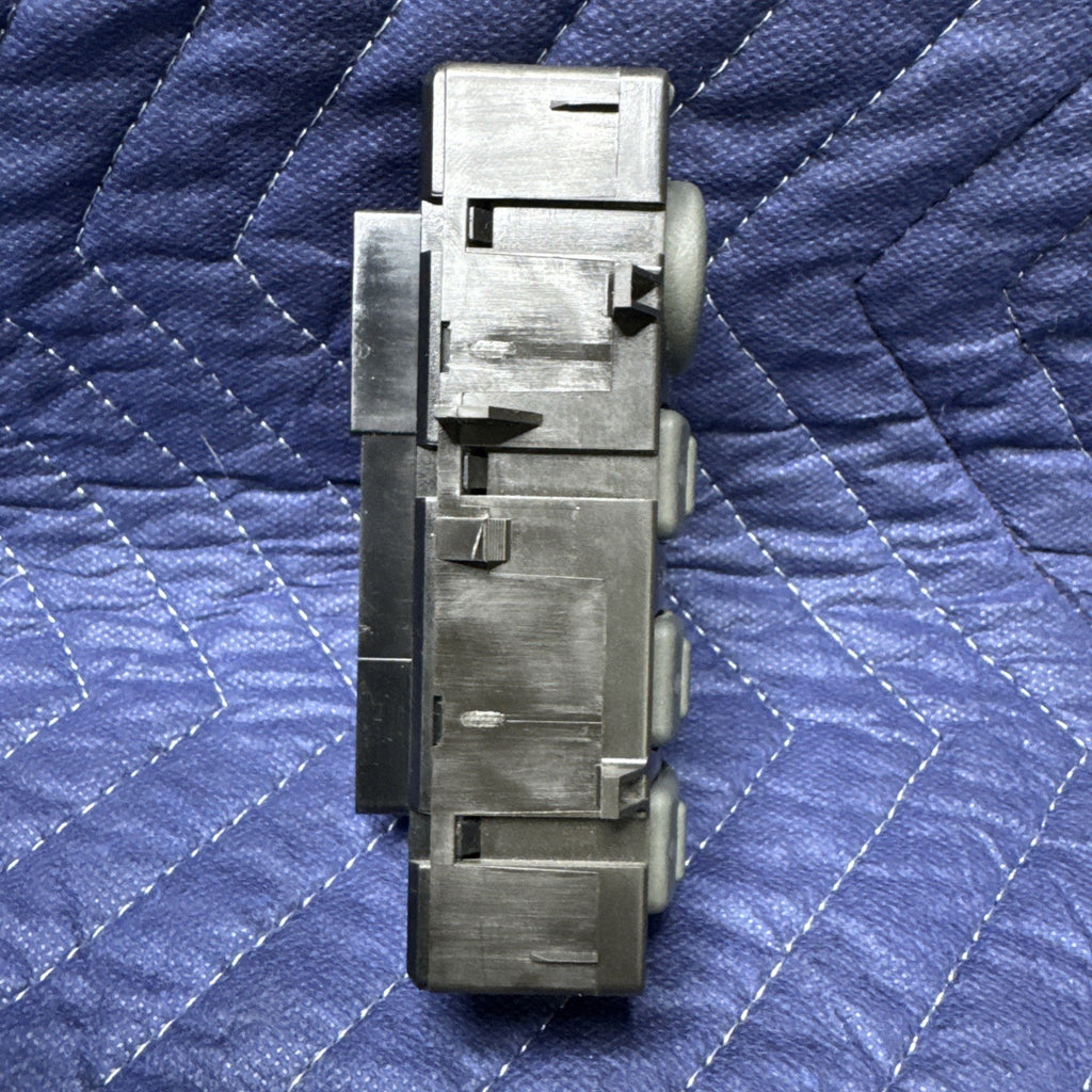 1999-2002 Silverado Sierra Tahoe Yukon 4WD Transfer Case Switch 15709327 OEM