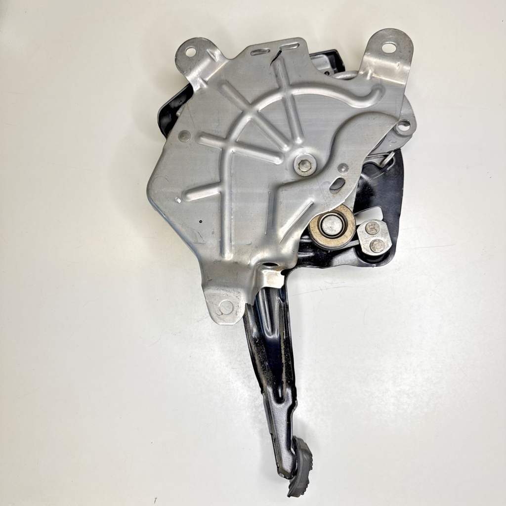 03-06 GM Silverado Sierra Tahoe Yukon Emergency Parking Brake Pedal Assembly OEM