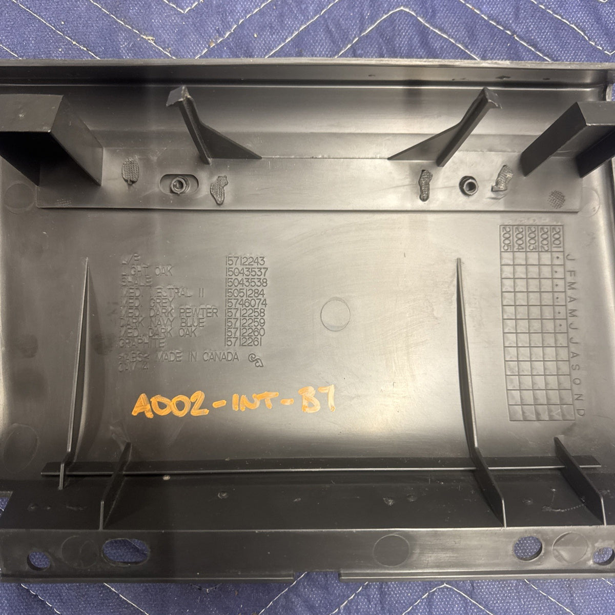 1999–2002 Silverado Sierra Dash Cup Holder Delete Panel 15712261 OEM