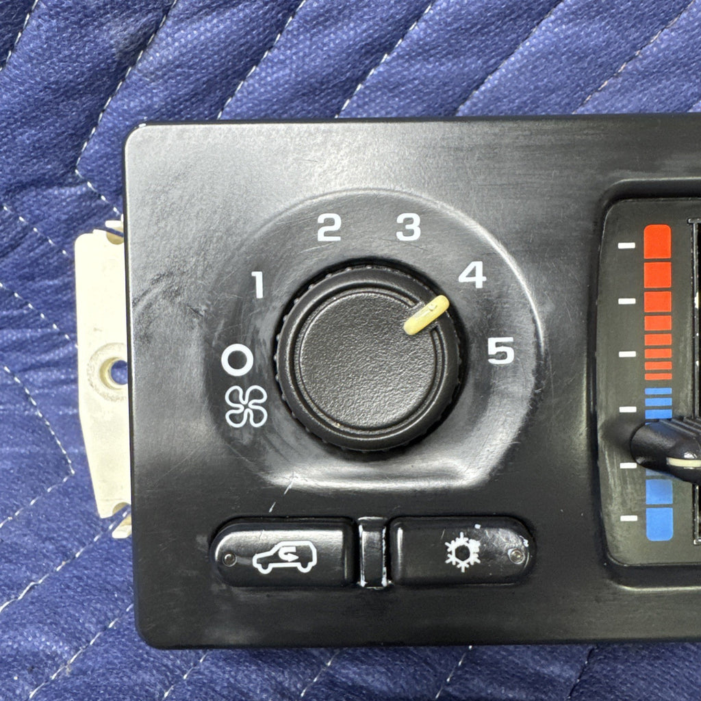 2003-2007 Silverado Sierra Manual HVAC Climate Control 15832315 OEM