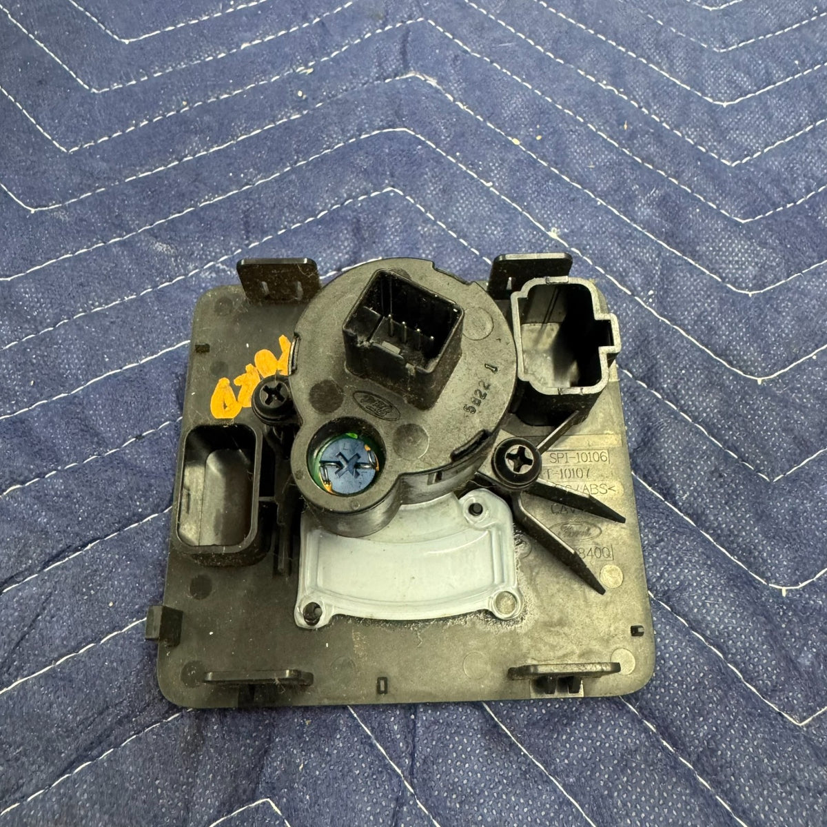 2005-2007 Ford F250 F350 4x4 Transfer Case Switch 5C34-25047A04 OEM