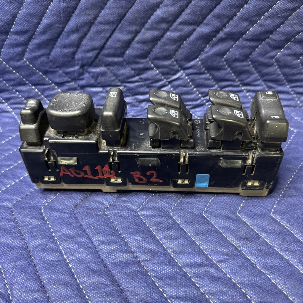 2003-2007 Silverado Sierra Tahoe Yukon Driver Master Window Switch 10398568 OEM