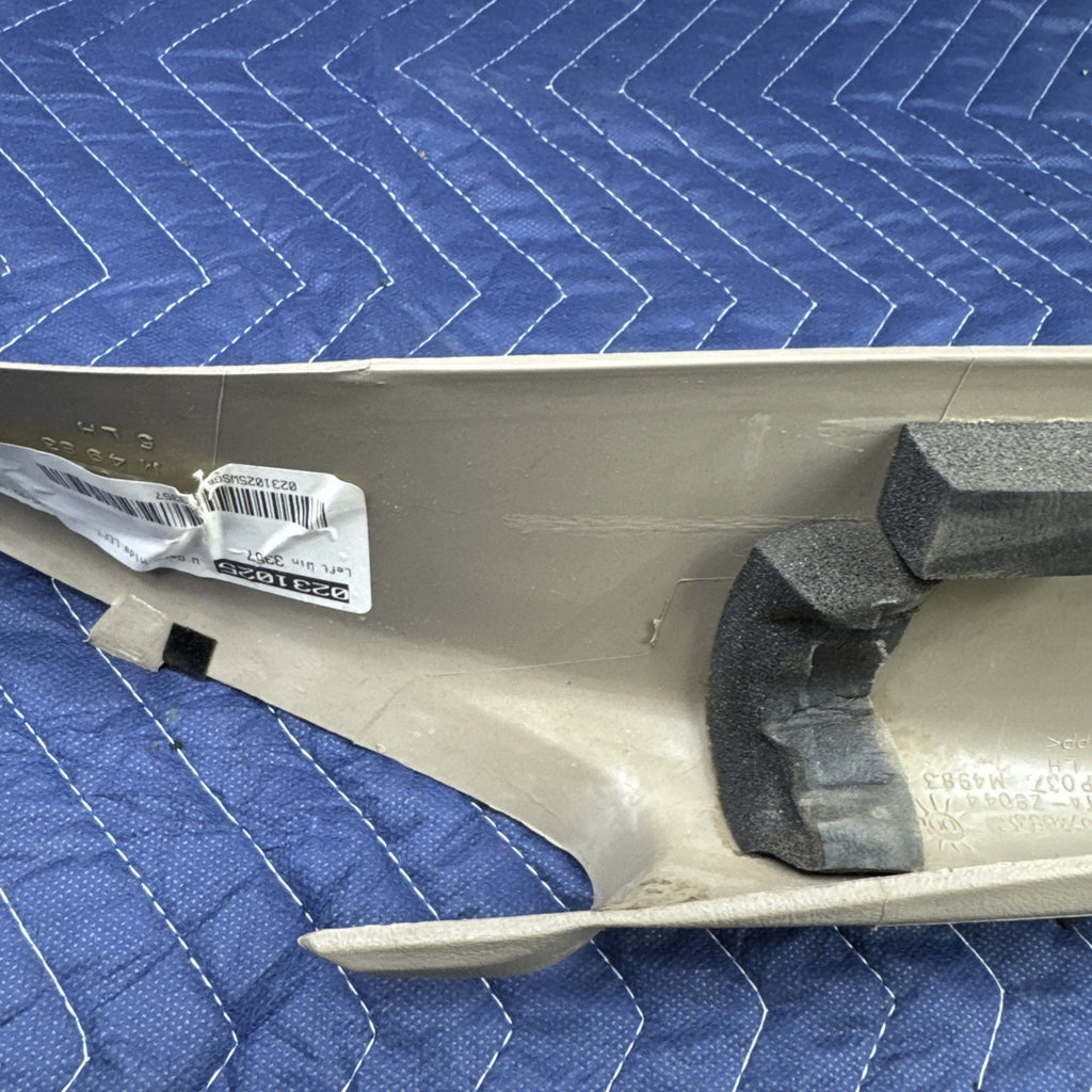 1999-2006 Chevrolet Silverado GMC Sierra A Pillar Trim LH 15073353 Tan OEM