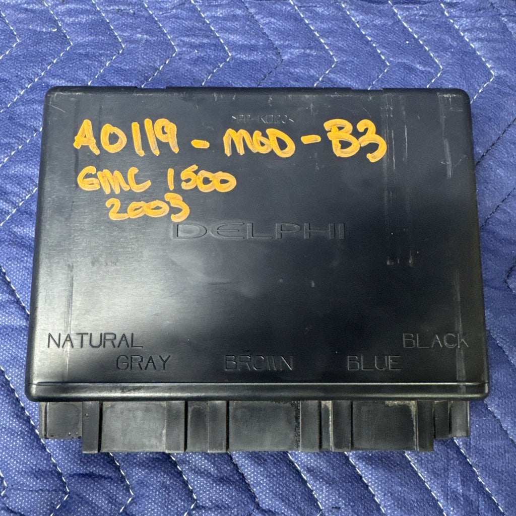 2003-2007 Silverado Sierra Tahoe Yukon Body Control Module BCM 10367690 OEM