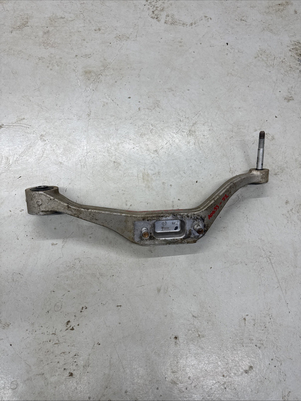 1999–2007 Silverado Sierra Front Differential Mount Bracket 15999801 OEM