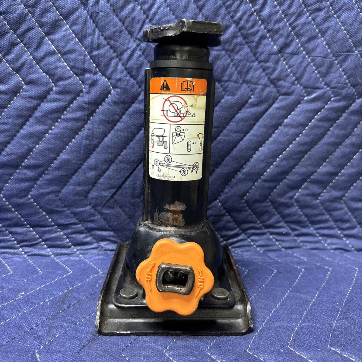 1999-2007 Ford F250 F350 Super Duty Spare Tire Bottle Jack 3C3A-17080-AA OEM